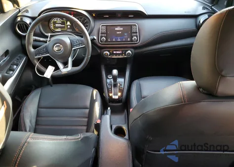 2020 Nissan Kicks Sr z USA, uszkodzony, nr VIN 3N1CP5DV0LL502416